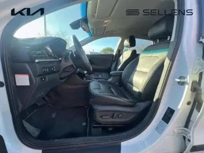 Photo 10 Kia Niro  1.6 GDi 105ch ISG + électrique 43.5ch Lounge DCT6 MY22