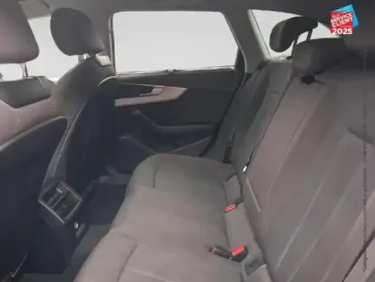 Photo 10 Audi A4  Avant 35 TFSI 150ch Business line S tronic 7