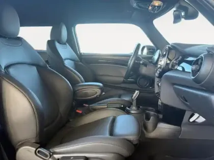 Photo 14 Mini Mini  Cooper 136ch Edition Premium Plus BVA7