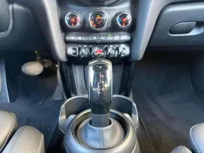 Photo 10 Mini Mini  Cooper 136ch Edition Premium Plus BVA7