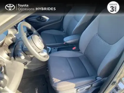 Photo 10 Toyota Yaris  116h Design 5p MY22
