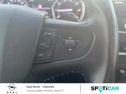 Photo 8 Peugeot Expert  Fg M 2.0 BlueHDi 180ch S&S Pack Asphalt EAT8