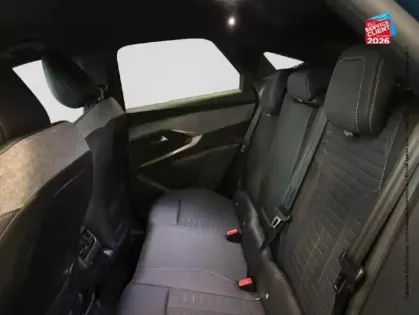 Photo 10 Peugeot 3008  1.2 Hybrid 145ch GT e-DCS6