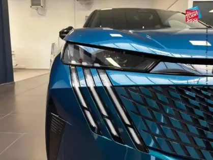 Photo 12 Peugeot 3008  1.2 Hybrid 145ch GT e-DCS6