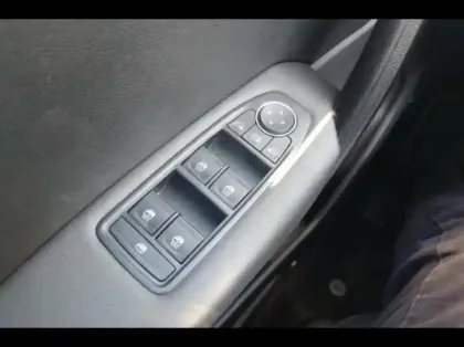 Photo 13 Renault Captur  1.0 TCe 90ch Evolution