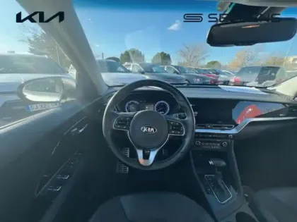 Photo 8 Kia Niro  1.6 GDi 105ch ISG + électrique 43.5ch Motion DCT6