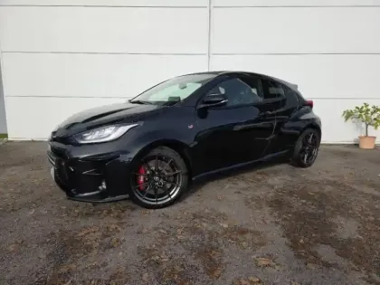 Photo 10 Toyota Yaris  1.6 GR 261ch Track 3p 4WD