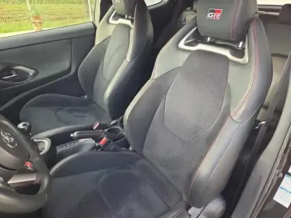 Photo 14 Toyota Yaris  1.6 GR 261ch Track 3p 4WD