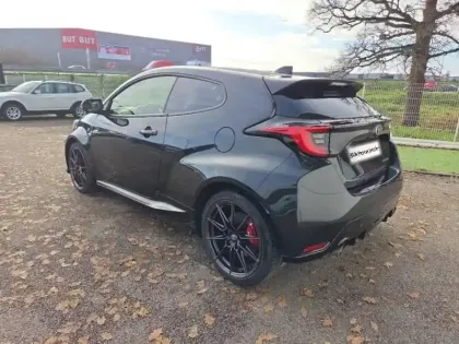 Photo 21 Toyota Yaris  1.6 GR 261ch Track 3p 4WD