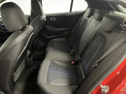 Photo 10 BMW Serie 1 Série 1 118iA 136ch M Sport DKG7