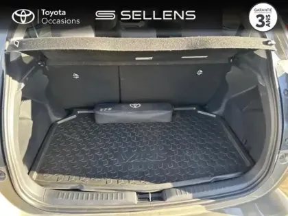 Photo 9 Toyota Yaris  116h Design 5p MY22