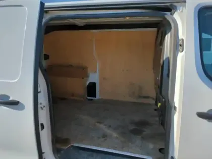 Photo 8 Peugeot Expert  Fg M 1.5 BlueHDi 120ch S&S