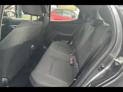 Photo 10 Toyota Yaris  116h Dynamic 5p MC24