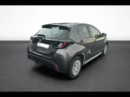 Photo 5 Toyota Yaris  116h Dynamic 5p MC24
