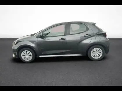 Photo 2 Toyota Yaris  116h Dynamic 5p MC24