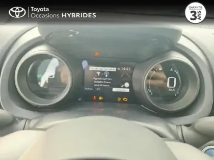 Photo 13 Toyota Yaris  116h Design 5p MY21