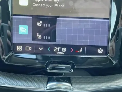 Photo 10 Volvo Xc60  T8 Hybride Rechargeable 310 + 145ch Ultra Style Chrome Geartronic 8 AWD