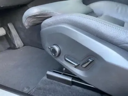 Photo 7 Volvo Xc60  T8 Hybride Rechargeable 310 + 145ch Ultra Style Chrome Geartronic 8 AWD