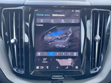 Photo 11 Volvo Xc60  T8 Hybride Rechargeable 310 + 145ch Ultra Style Chrome Geartronic 8 AWD