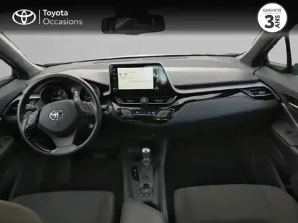 Photo 7 Toyota C-HR  1.8 Hybride 122ch Dynamic Ultimate E-CVT