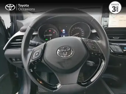 Photo 12 Toyota C-HR  1.8 Hybride 122ch Dynamic Ultimate E-CVT