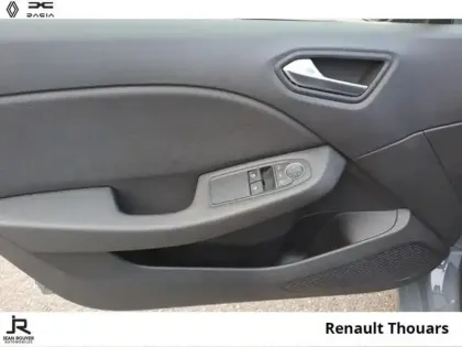 Photo 13 Renault Clio  1.0 TCe 100ch Business - 20