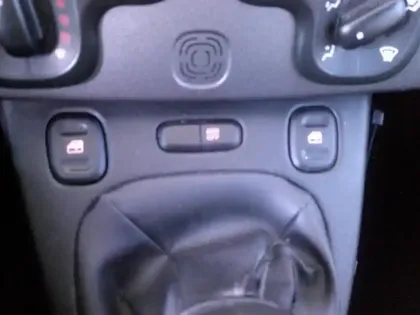 Photo 13 Fiat Panda  1.0 70ch BSG S&S Sport