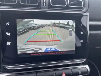 Photo 12 Citroën C3  1.2 PureTech 110ch S&S Saint James 121g