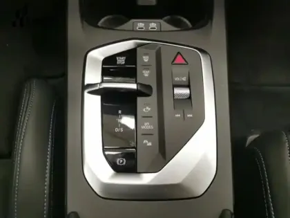 Photo 7 BMW Serie 1 Série 1 120A 170ch M Sport DKG7