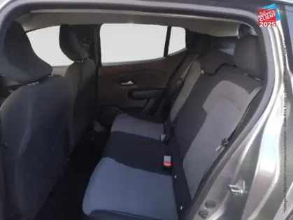 Photo 10 Dacia Sandero  1.0 ECO-G 100ch Stepway Extreme + -24 Camera GPS