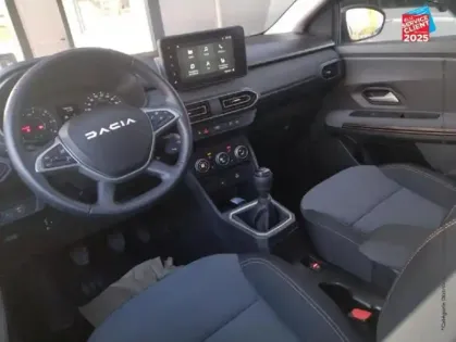 Photo 14 Dacia Sandero  1.0 ECO-G 100ch Stepway Extreme + -24 Camera GPS