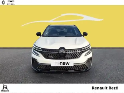 Photo 8 Renault Austral  1.2 E-Tech full hybrid 200ch Iconic esprit Alpine- 24