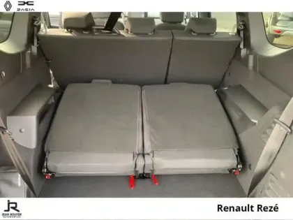 Photo 8 Dacia Jogger  1.6 hybrid 140ch Extreme+ 7 places -24