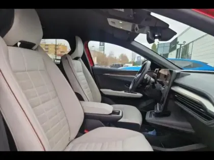 Photo 9 Renault Megane  E-Tech Electric EV60 220ch Iconic super charge