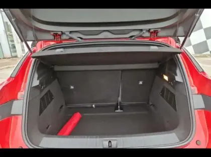 Photo 11 Renault Megane  E-Tech Electric EV60 220ch Iconic super charge