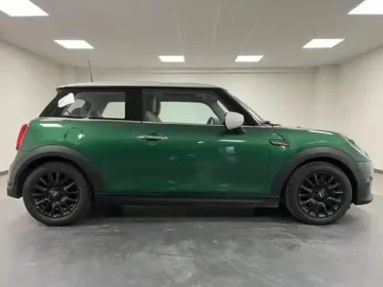 Photo 2 Mini Mini  Cooper 136ch Edition Premium Plus BVA7