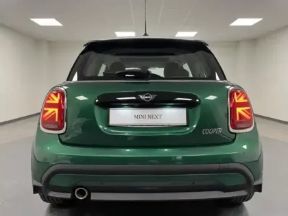 Photo 5 Mini Mini  Cooper 136ch Edition Premium Plus BVA7