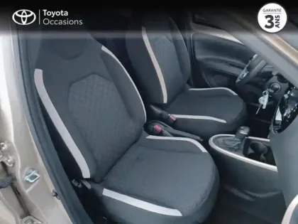 Photo 5 Toyota Aygo  X 1.0 VVT-i 72ch Design S-CVT