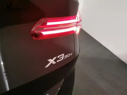 Photo 2 BMW X3  xDrive30e 299ch M Sport