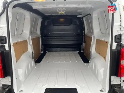 Photo 13 Peugeot Expert  Fg M 2.0 BlueHDi 145ch