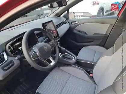 Photo 14 Renault Clio  1.6 E-Tech 145ch full hybrid Techno - 25