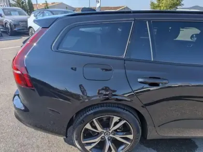 Photo 26 Volvo V60  B4 197ch Ultra Style Dark DCT 7