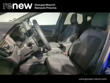 Photo 11 Renault Captur  1.6 E-Tech hybride 145ch Engineered