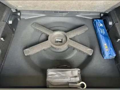 Photo 6 Peugeot 308  1.2 PureTech 130ch S&S Allure