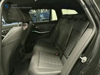 Photo 11 BMW Serie 3 Série 3 Touring 330eA 292ch M Sport