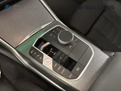 Photo 13 BMW Serie 3 Série 3 Touring 330eA 292ch M Sport