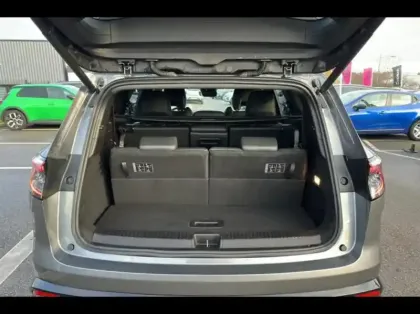 Photo 11 Renault Espace  1.2 E-Tech full hybrid 200ch esprit Alpine 7 places - 24