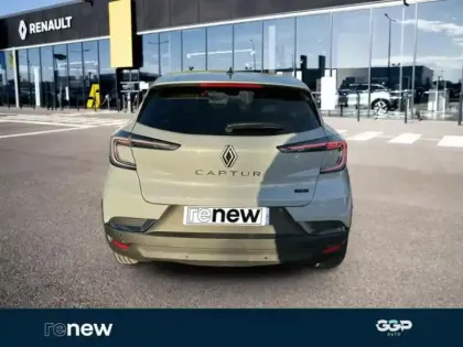 Photo 4 Renault Captur  1.6 E-Tech full hybrid 145ch Techno