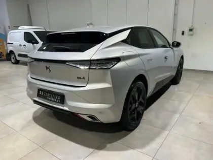 Photo 5 DS DS 4  PureTech 130ch Performance Line + Automatique