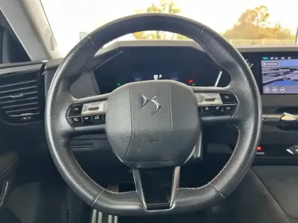 Photo 13 DS DS 4  PureTech 130ch Performance Line + Automatique